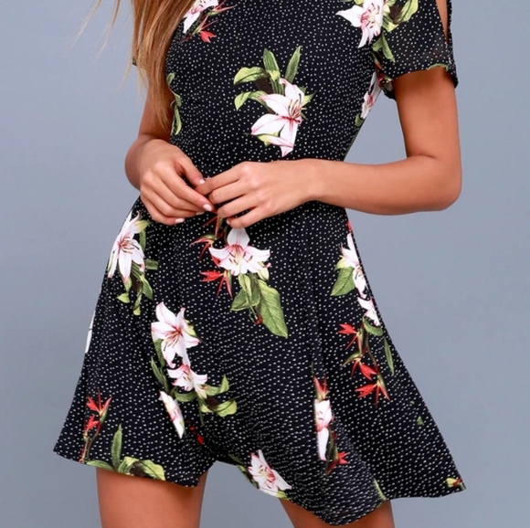 Lulu's floral skater dress - Picture 5 of 11